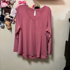 Athleta Essential V Neck Long Sleeve Top Size 2X